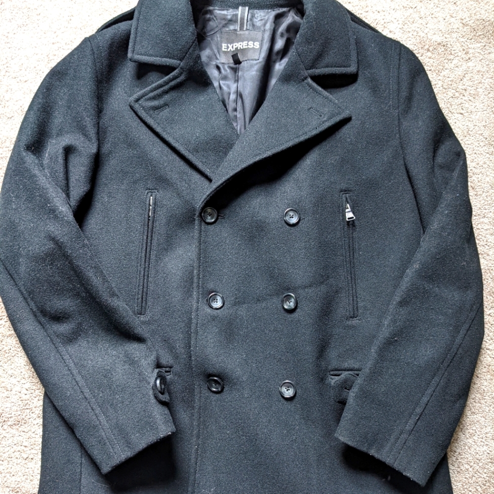 Men's wool pea coat, size Large